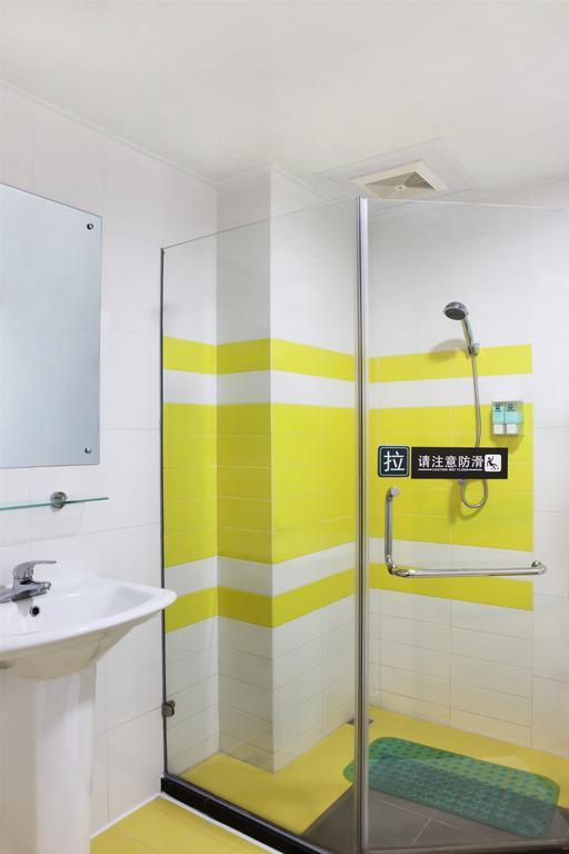 7Days Inn Chengdu Wuda Garden Ruang foto