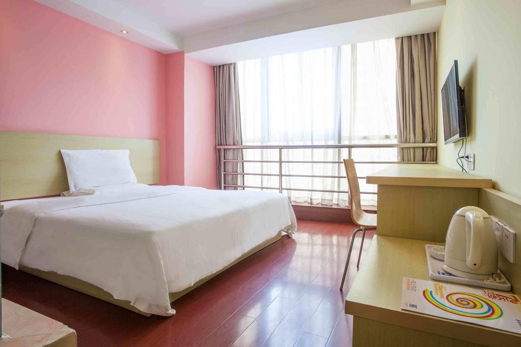 7Days Inn Chengdu Wuda Garden Bagian luar foto