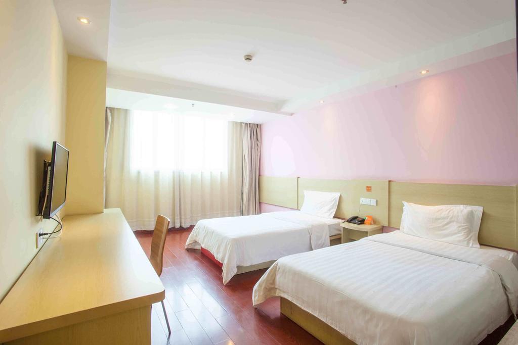 7Days Inn Chengdu Wuda Garden Bagian luar foto