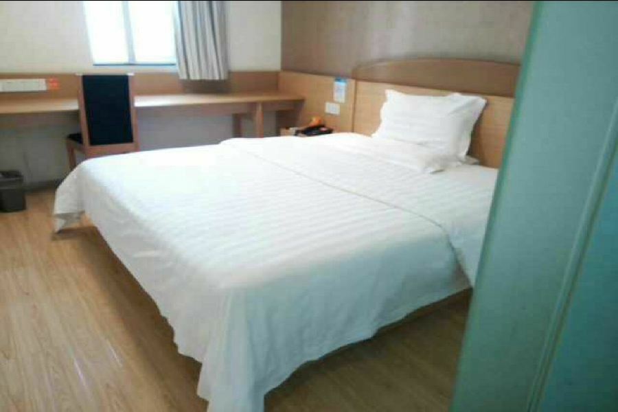 7Days Inn Chengdu Wuda Garden Bagian luar foto