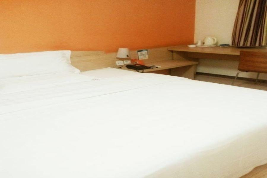 7Days Inn Chengdu Wuda Garden Bagian luar foto
